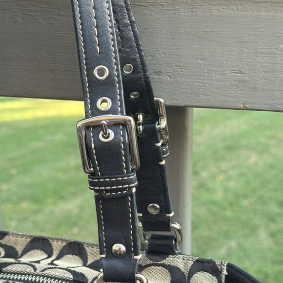 Coach Hampton “2008” (F13077) Signature Canvas With Leather Trim Tote Bag (EUC) - Picture 8 of 14